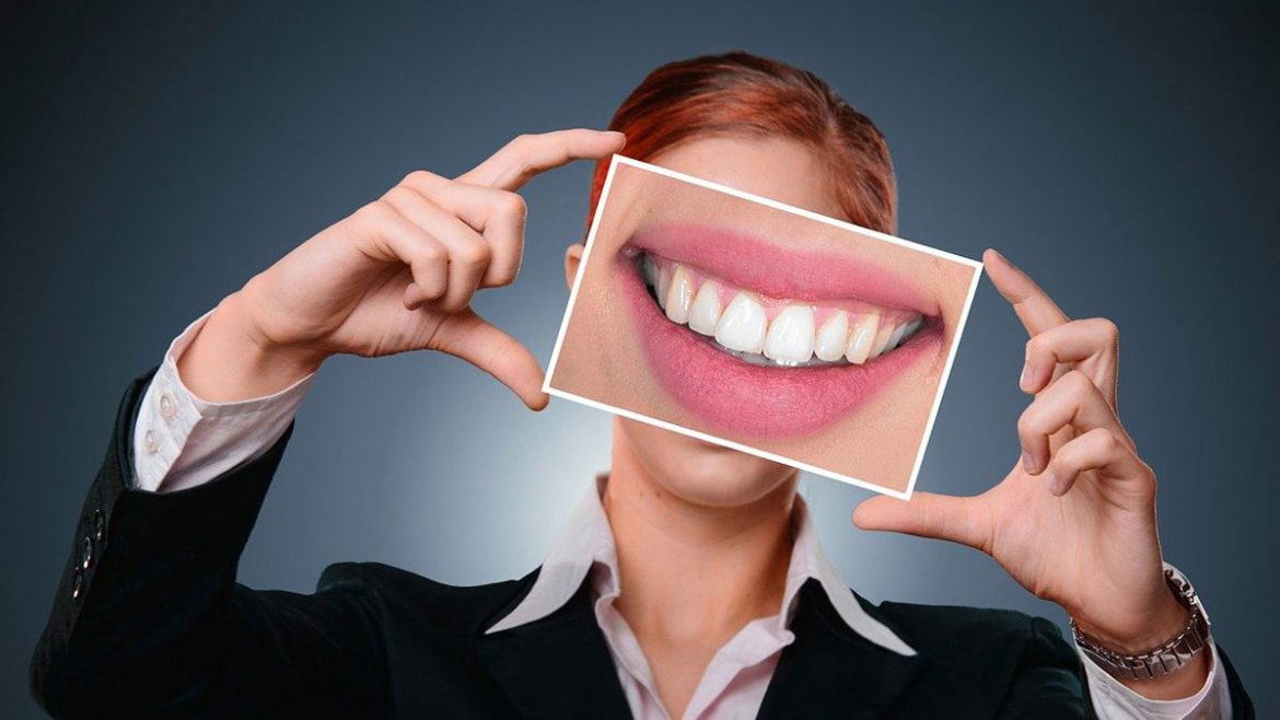 how to whiten teeth in photoshop cc